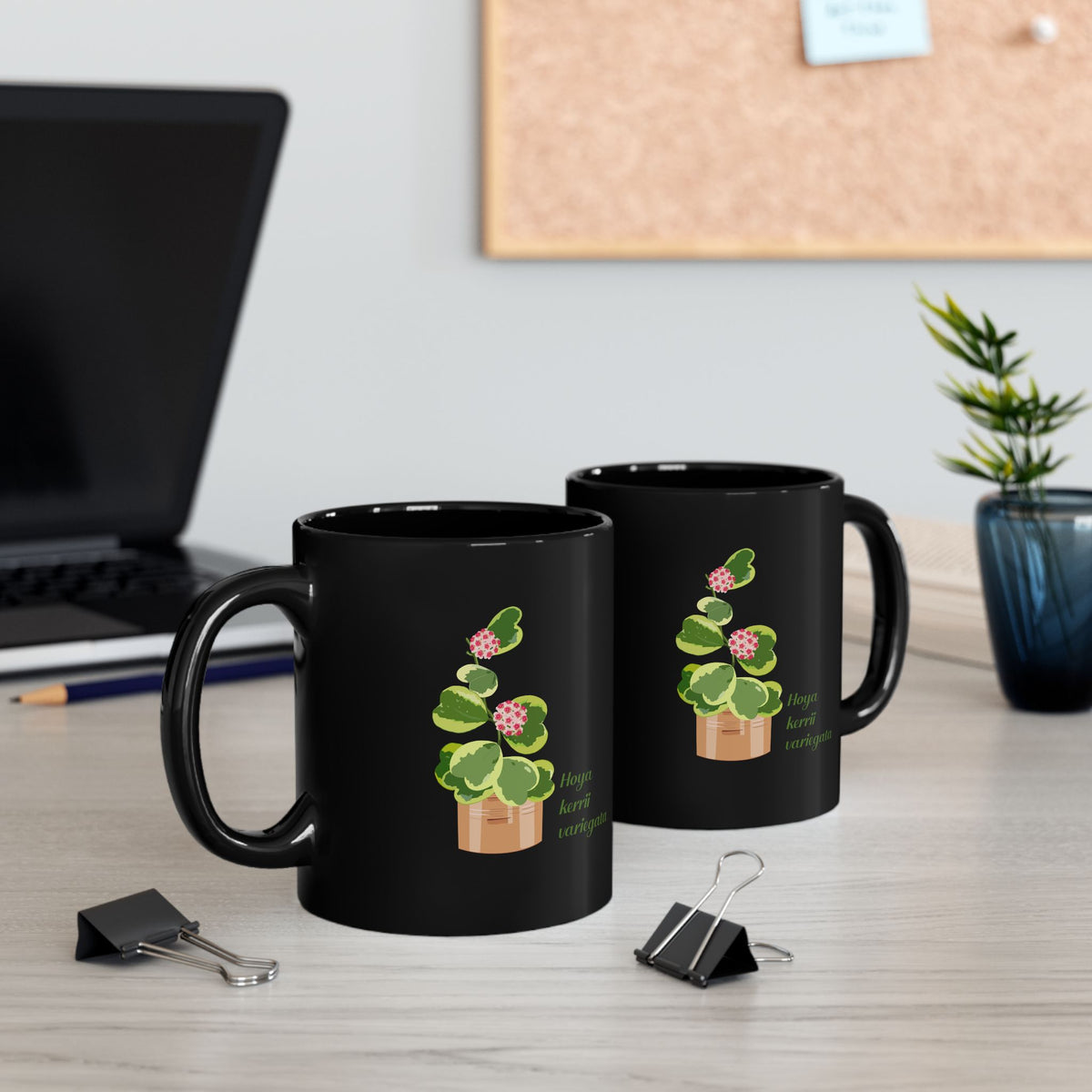 Blooming Hoya Kerrii Variegata Plant Lover Mug - Black